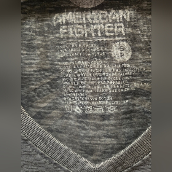 American Fighter Women's Size Small Color Gray/Multi Logo Distressed NWOT - Picture 5 of 5